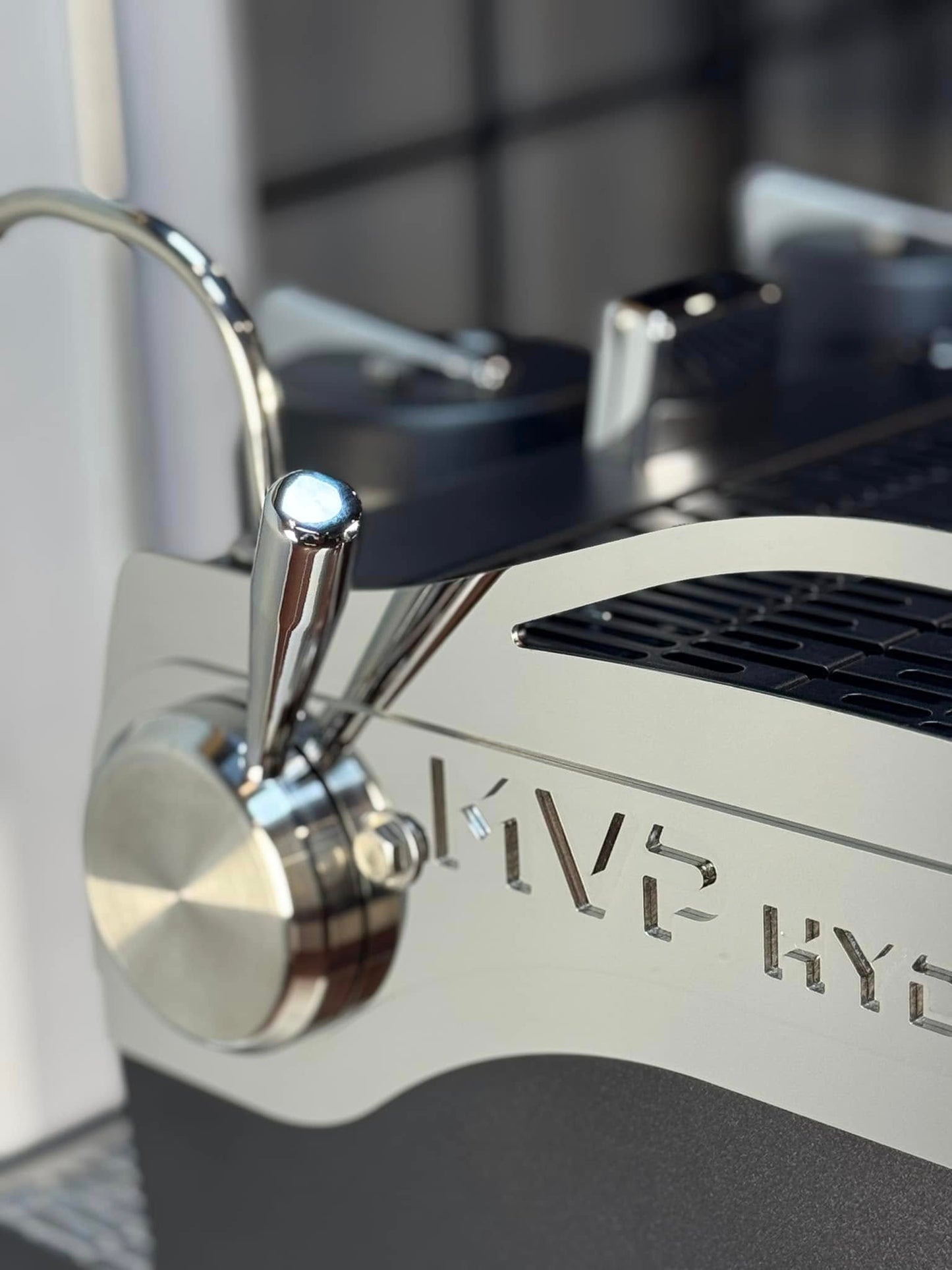 2019 Synesso MVP Hydra + Synesso Line Boost System. (3 Pumps)