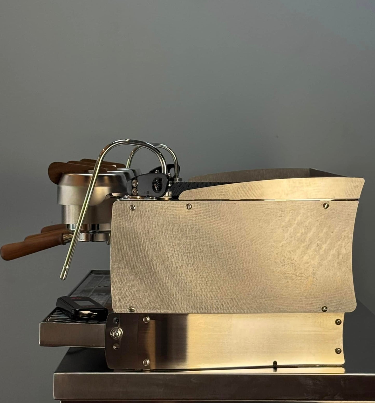 2019 Synesso S300 + Synesso Line Boost system (2 pump) 3 Stage MVP firmware