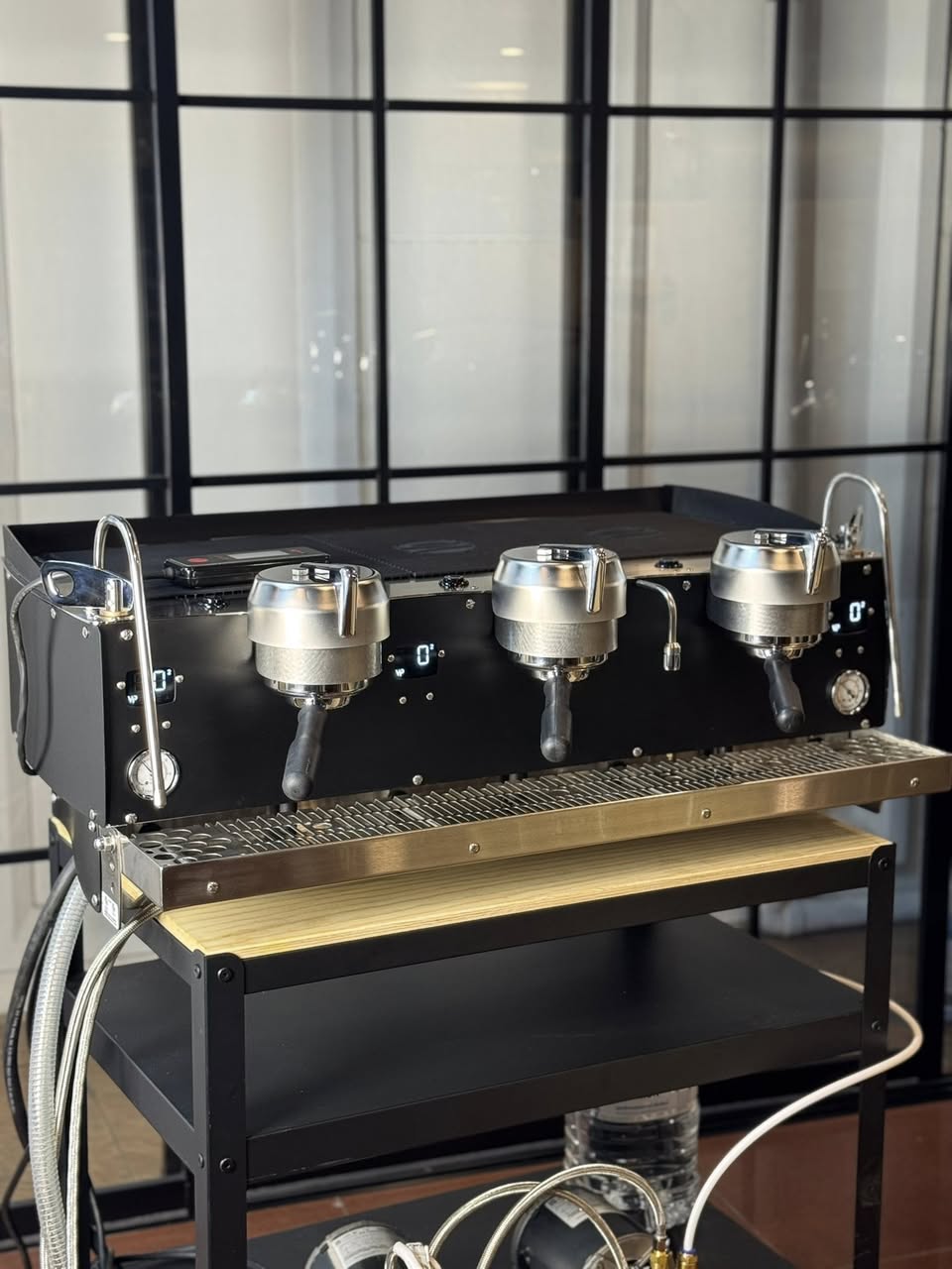 Refurbished Synesso S300 - Year 2019 + Synesso line boost pump