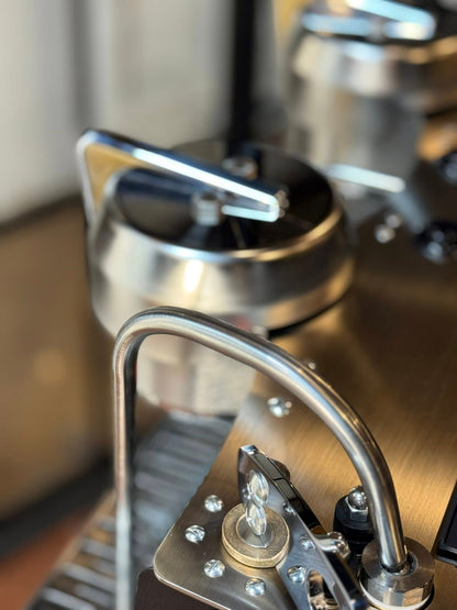 Refurbished Synesso S300 - Year 2019 + Synesso line boost pump