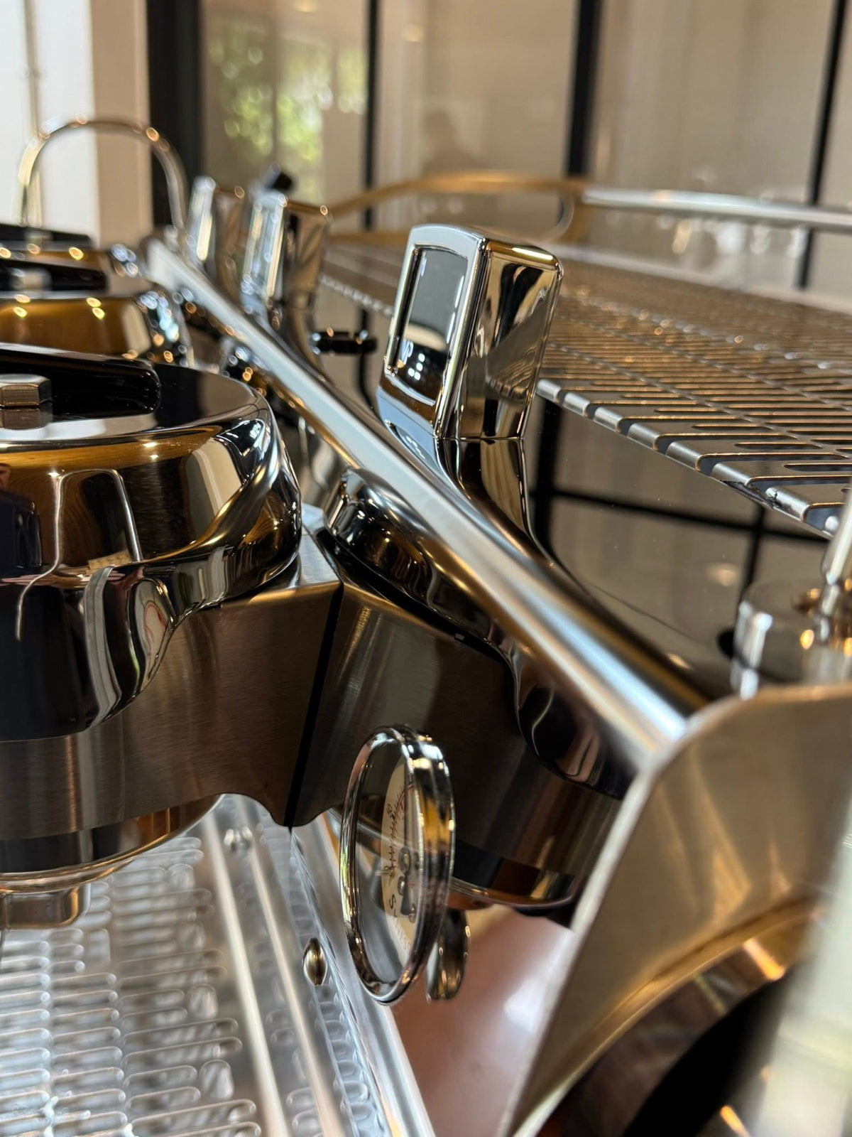 Refurbished Synesso MVP 3GRP Stainless Steel Body - Year 2019 + Synesso line boost pump