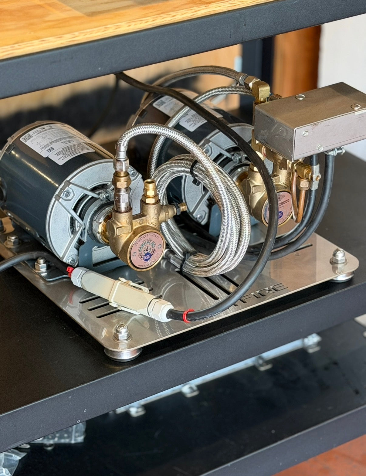 Synesso/Slayer Pump Motor Tray.