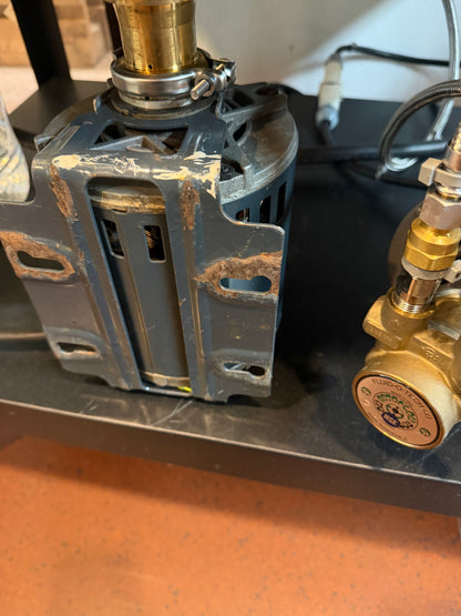 Synesso/Slayer Pump Motor Tray.