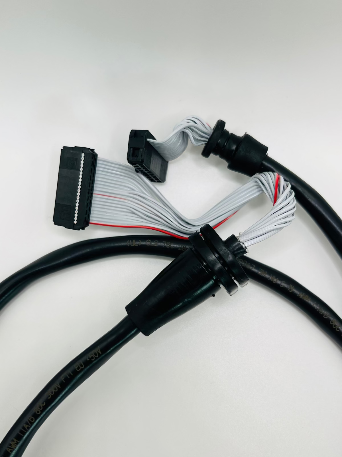 Synesso 1.4866 Ribbon Cable 20 Pin Round