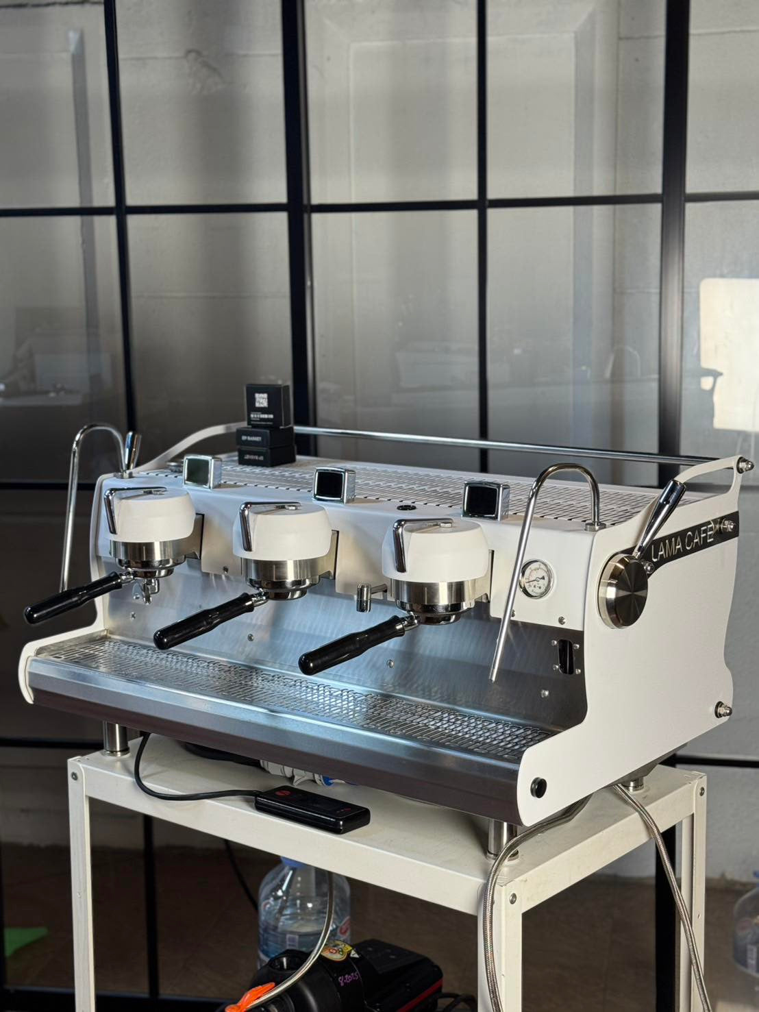 Refurbished Synesso 3 GRP Cyncra Gen 2(2011 Y) +Grundfos Scala2 Water pump
