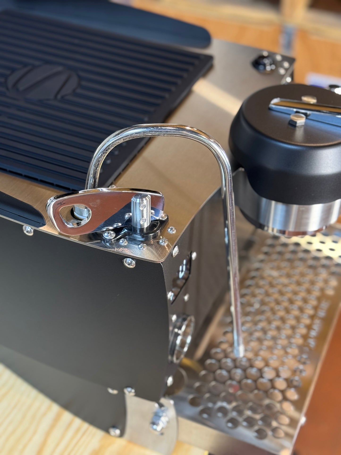 New SPITFIRE - Custom Coffee Machine with Synesso Part