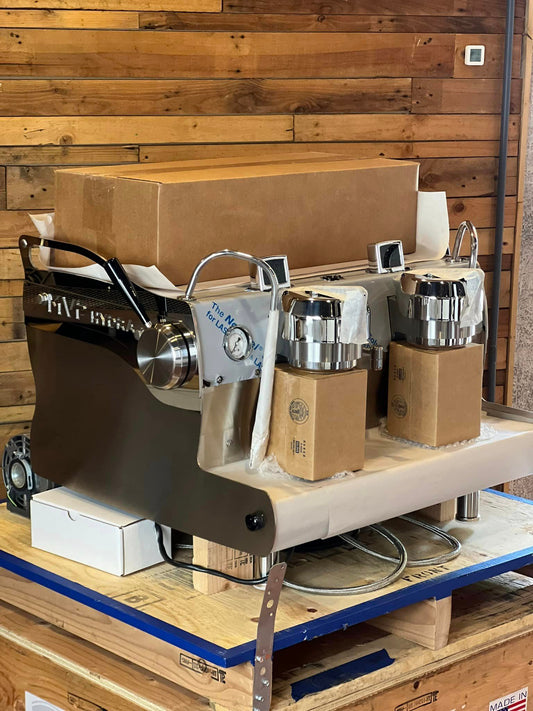 Synesso MVP Hydra 2 Group + Synesso Boost pump upgrade 3 Pumps NEW