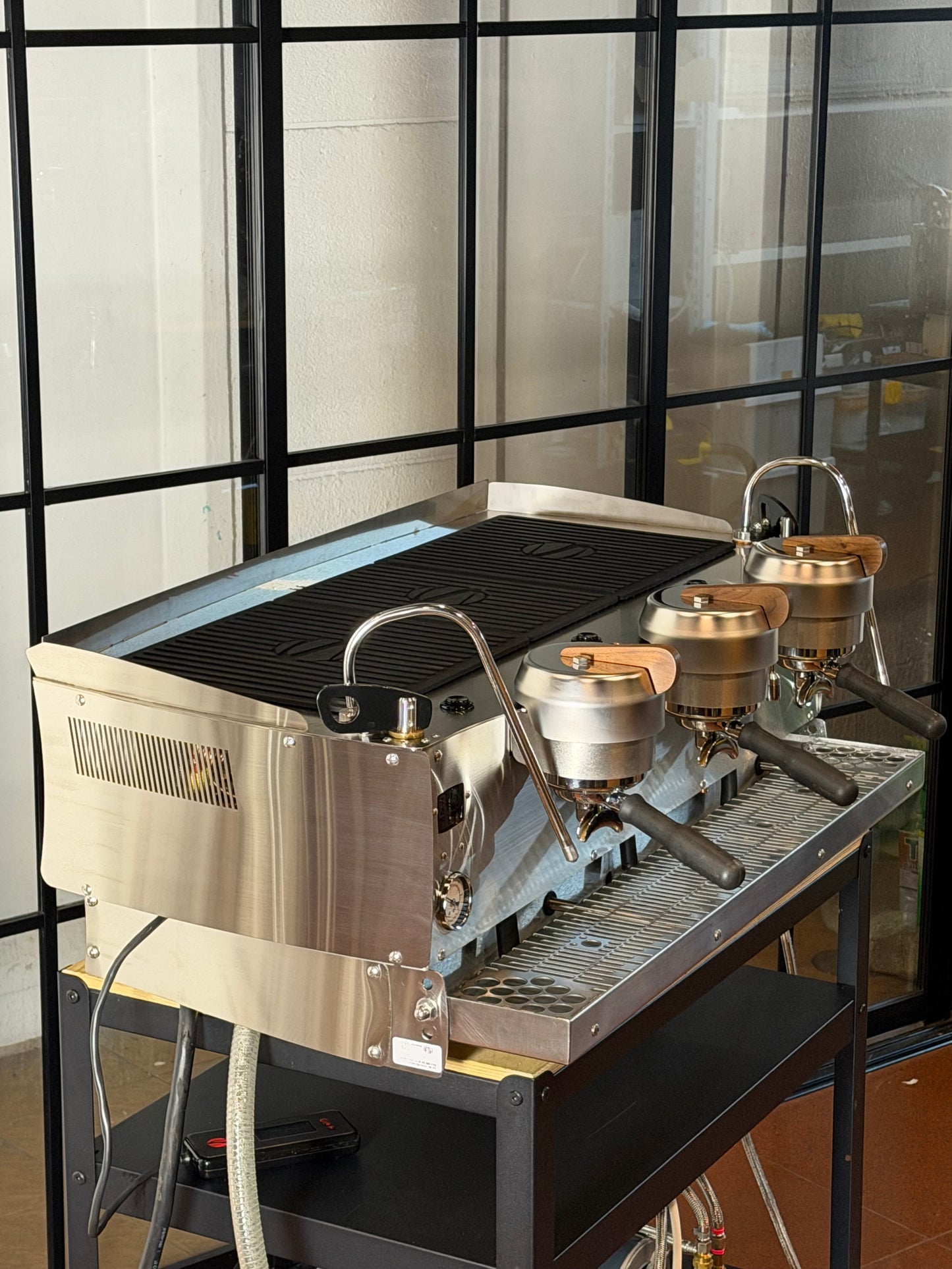 Refurbished Synesso S300 - Custom Stainless Steel Body