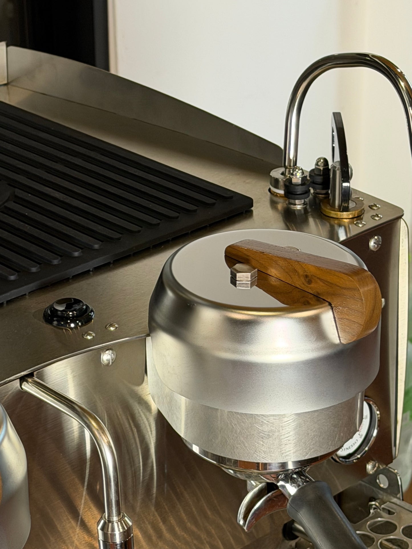 Refurbished Synesso S300 - Custom Stainless Steel Body
