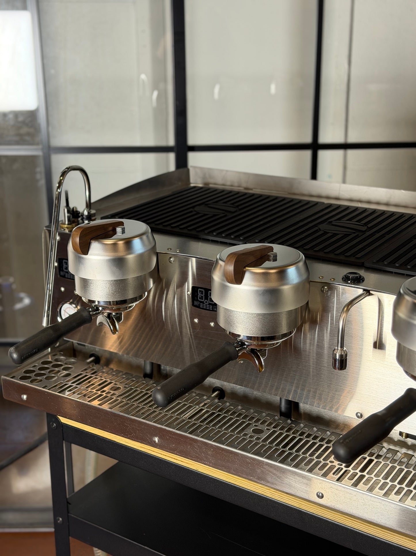 Refurbished Synesso S300 - Custom Stainless Steel Body